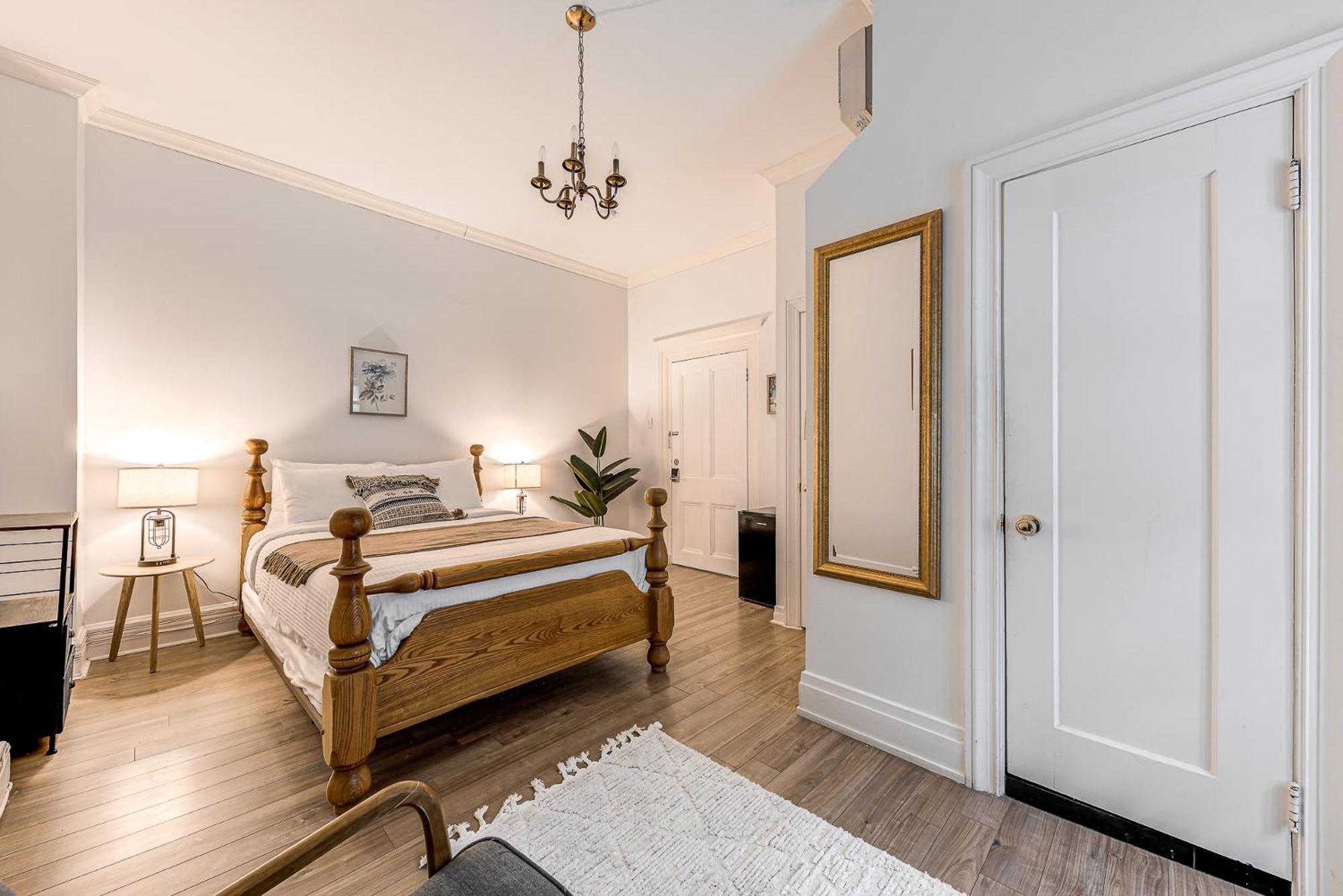 North House - La Chouette Automatise Inn 2*