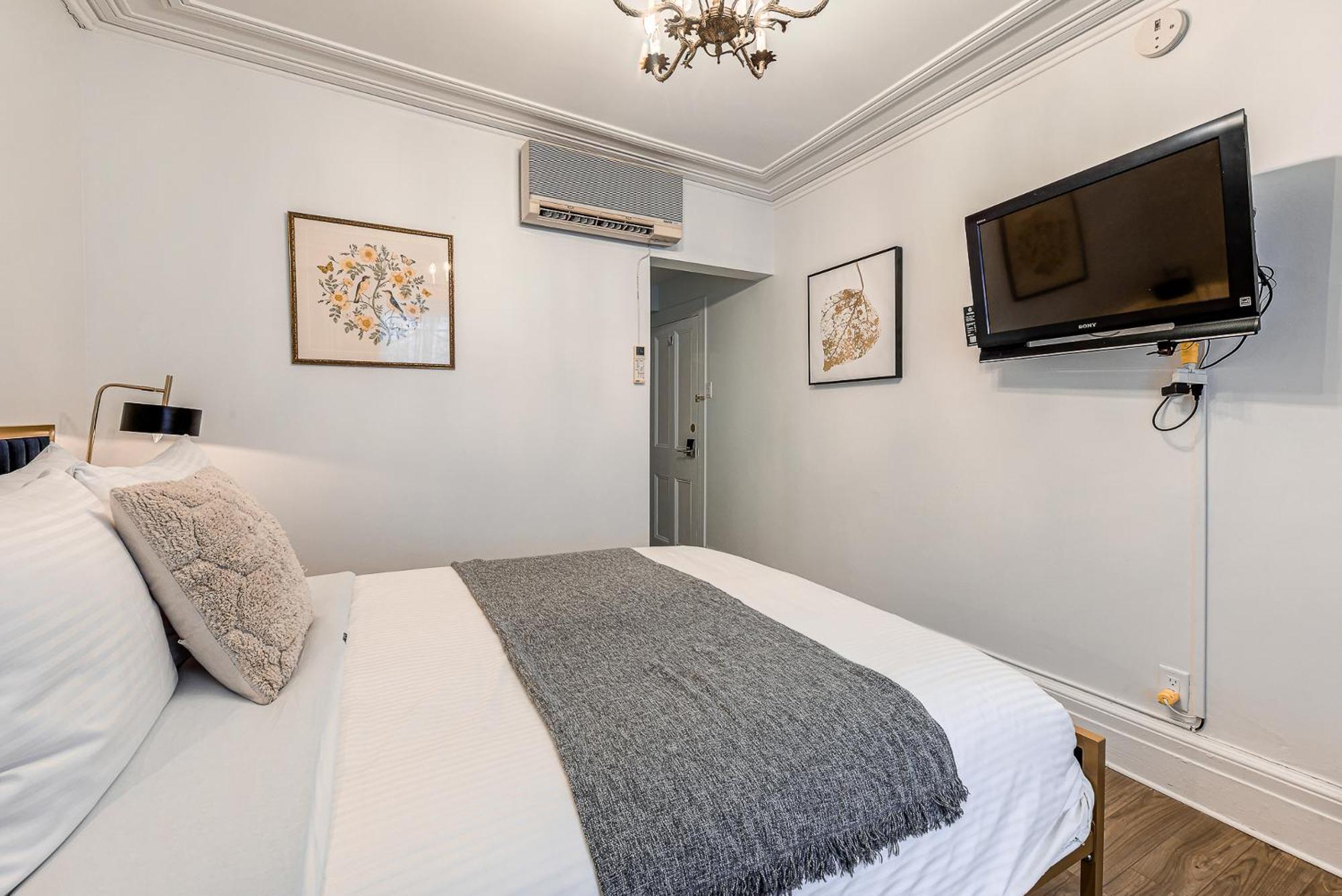 North House - La Chouette Automatise 2*