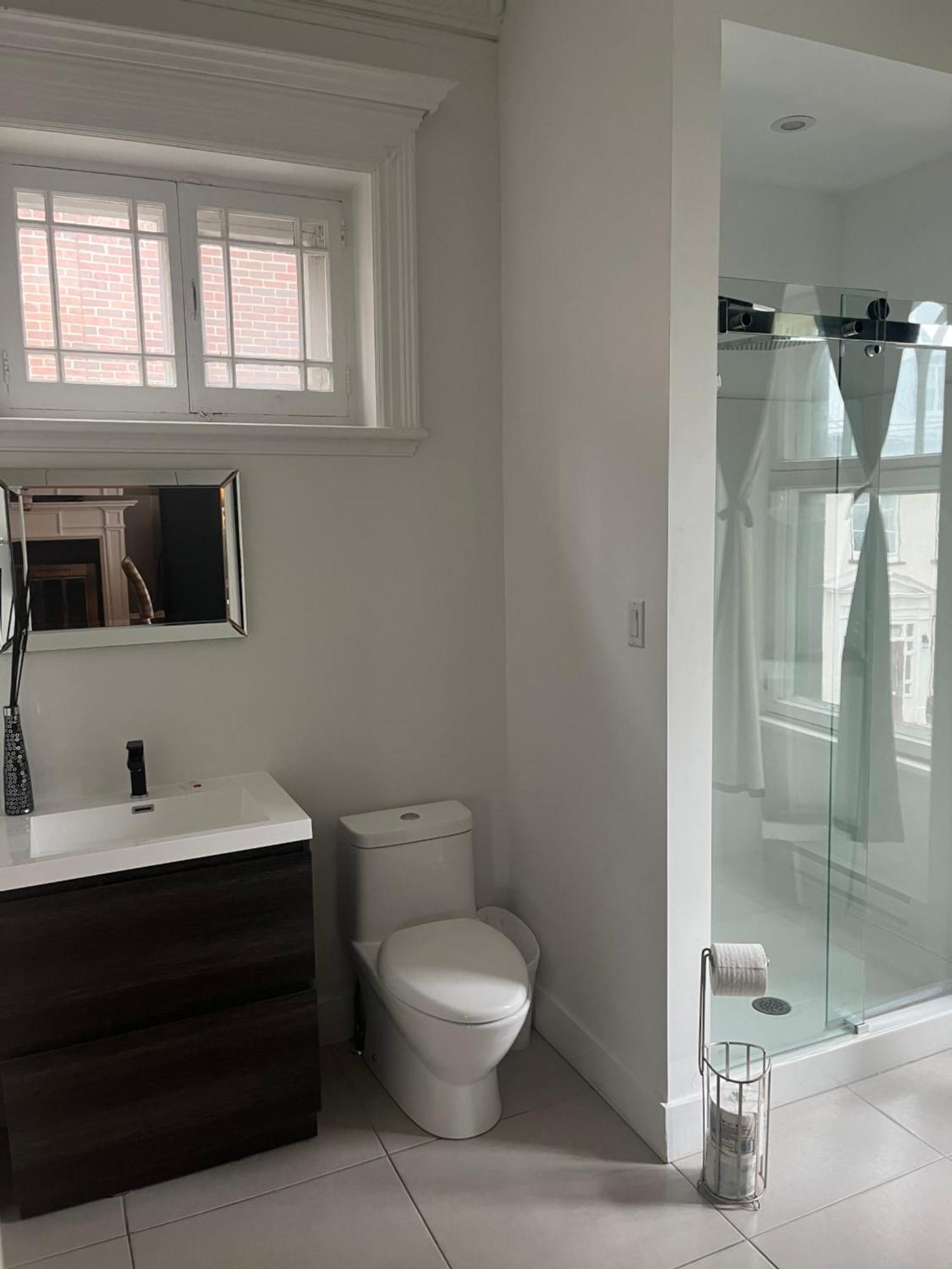 E-hotel Des Grisons 2* Quebec City