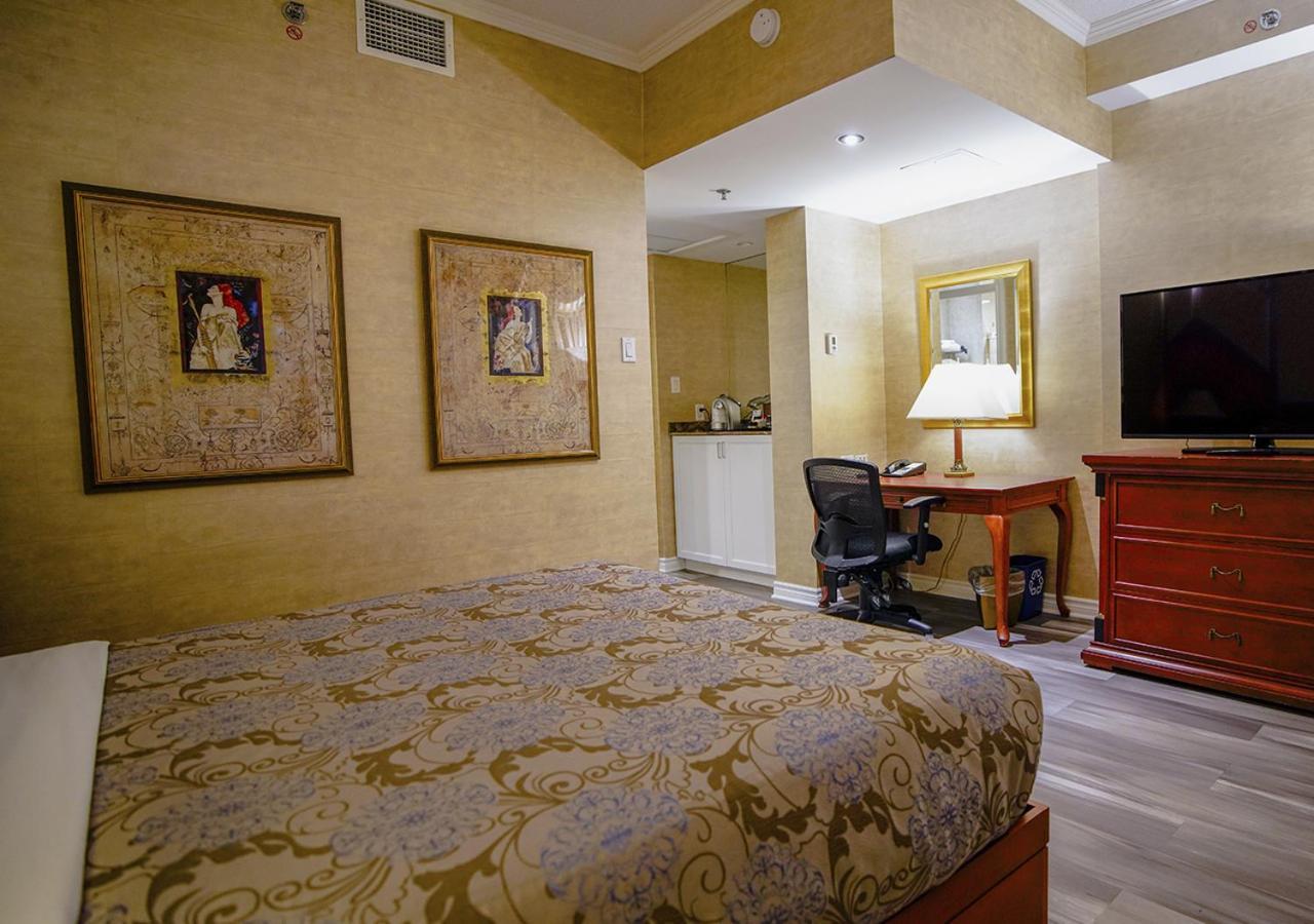 Palace Royal 4*