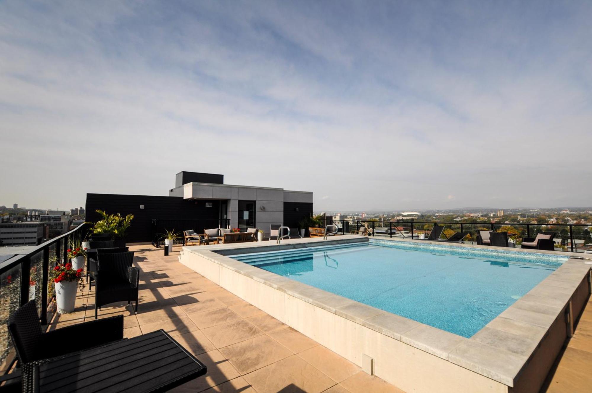 Apartment Le Rustique, Chic En Ville, Bbq/ Piscine *