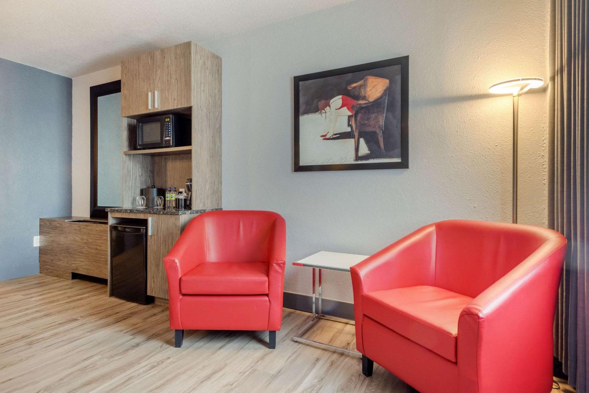 Quartier, Ascend Collection