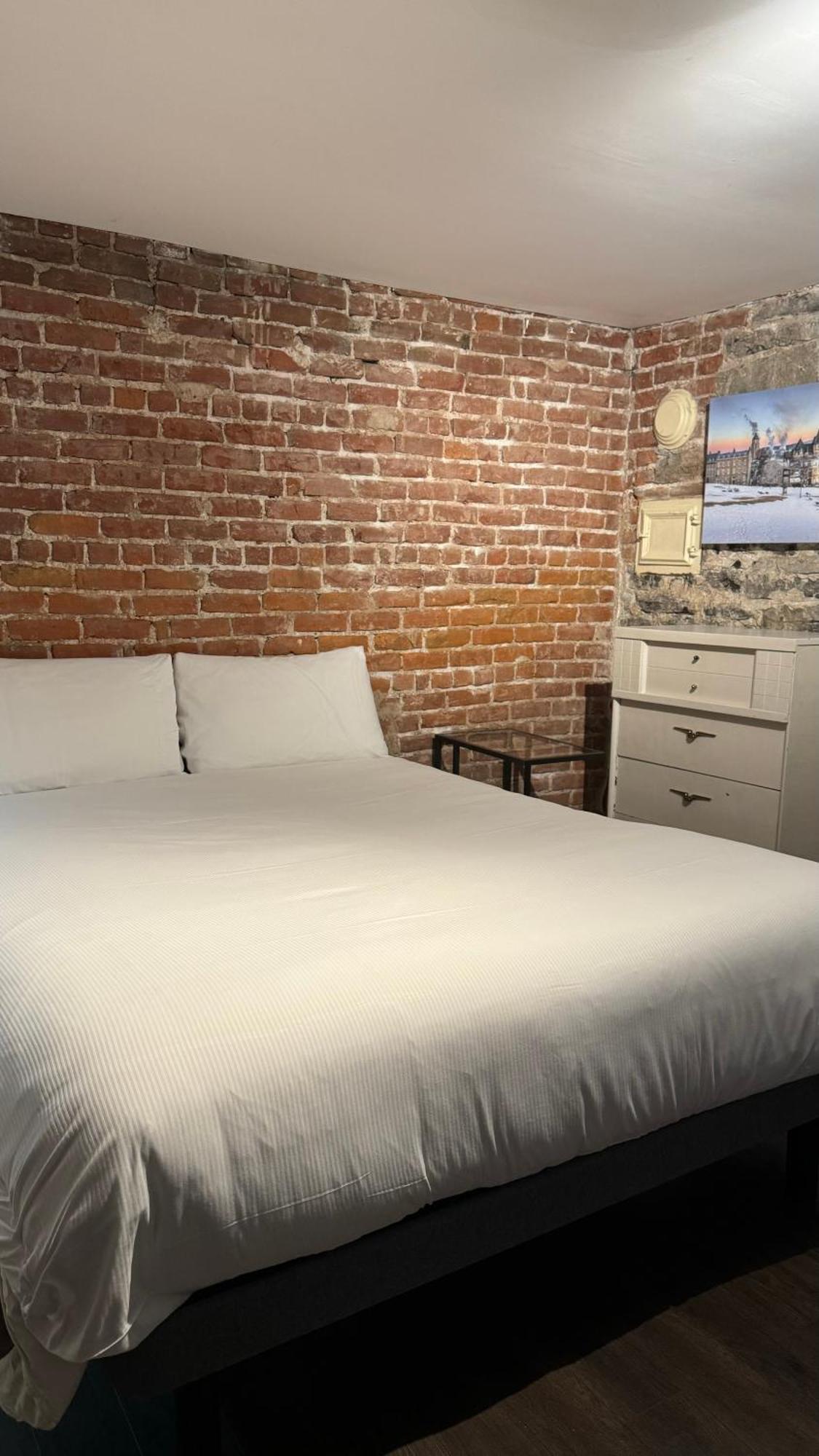 E-hotel Des Grisons Quebec City