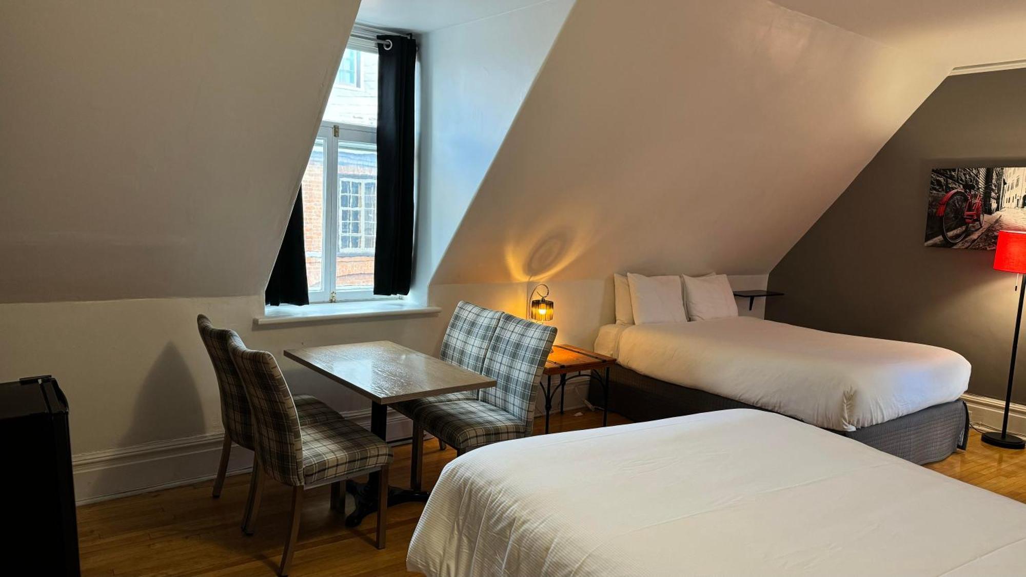 E-hotel Des Grisons Quebec City