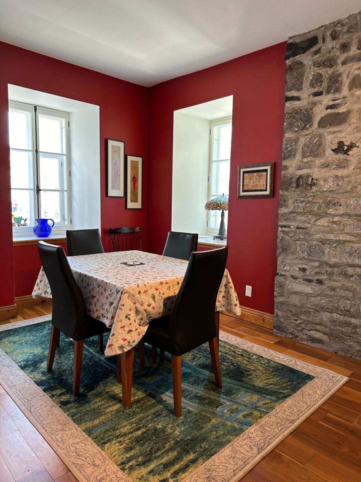 Artillery View Apartment *