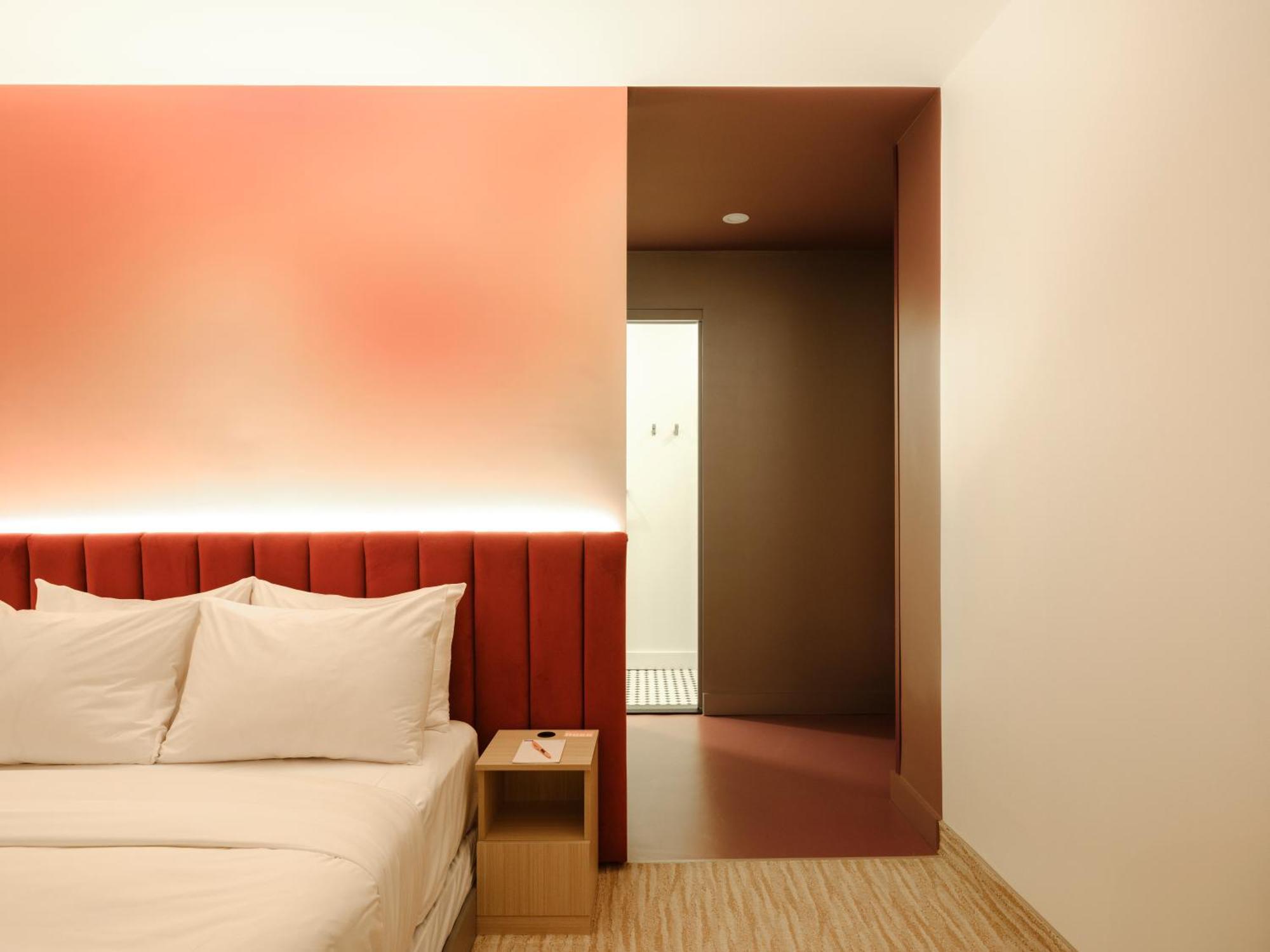 Hotel Rose - Invisible Quebec City