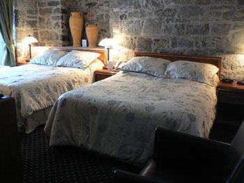 Louisbourg Hotel