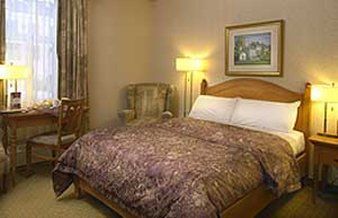 Chateau Bellevue Hotel 3*
