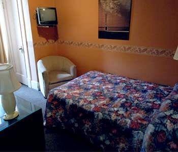 Hotel Manoir Charest