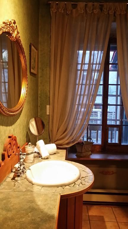 Bed & Breakfast A L'augustine 3*