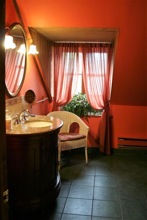 Bed & Breakfast A L'augustine