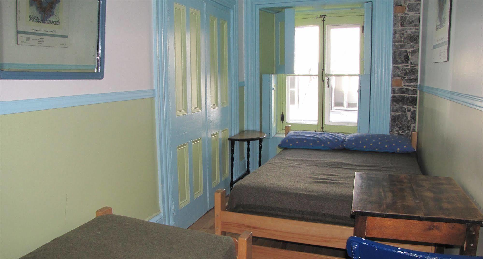 Hostel De La Paix *