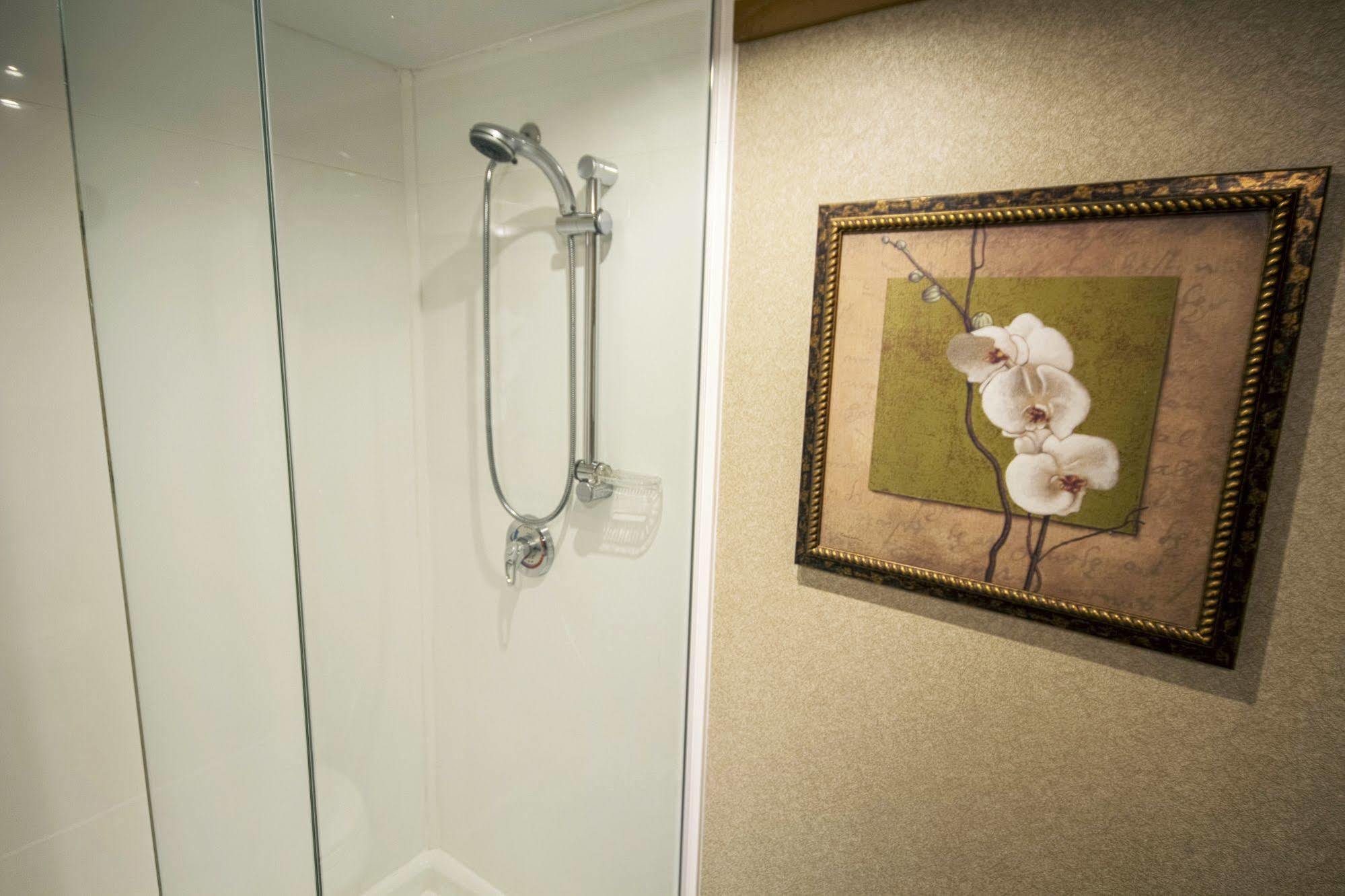 Lindbergh Hotel 3*