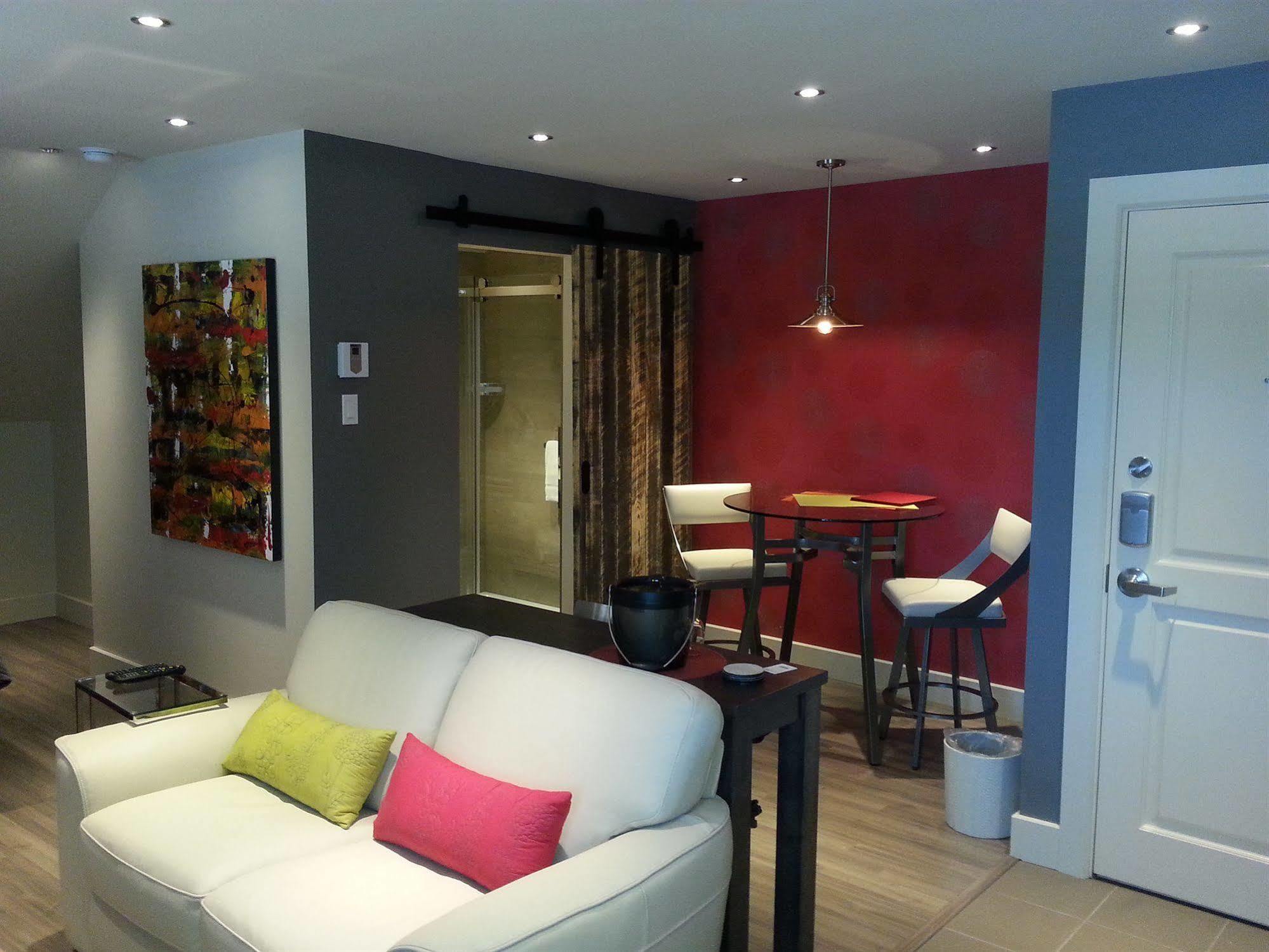 L'auberge Un Des 2 Inn 4*