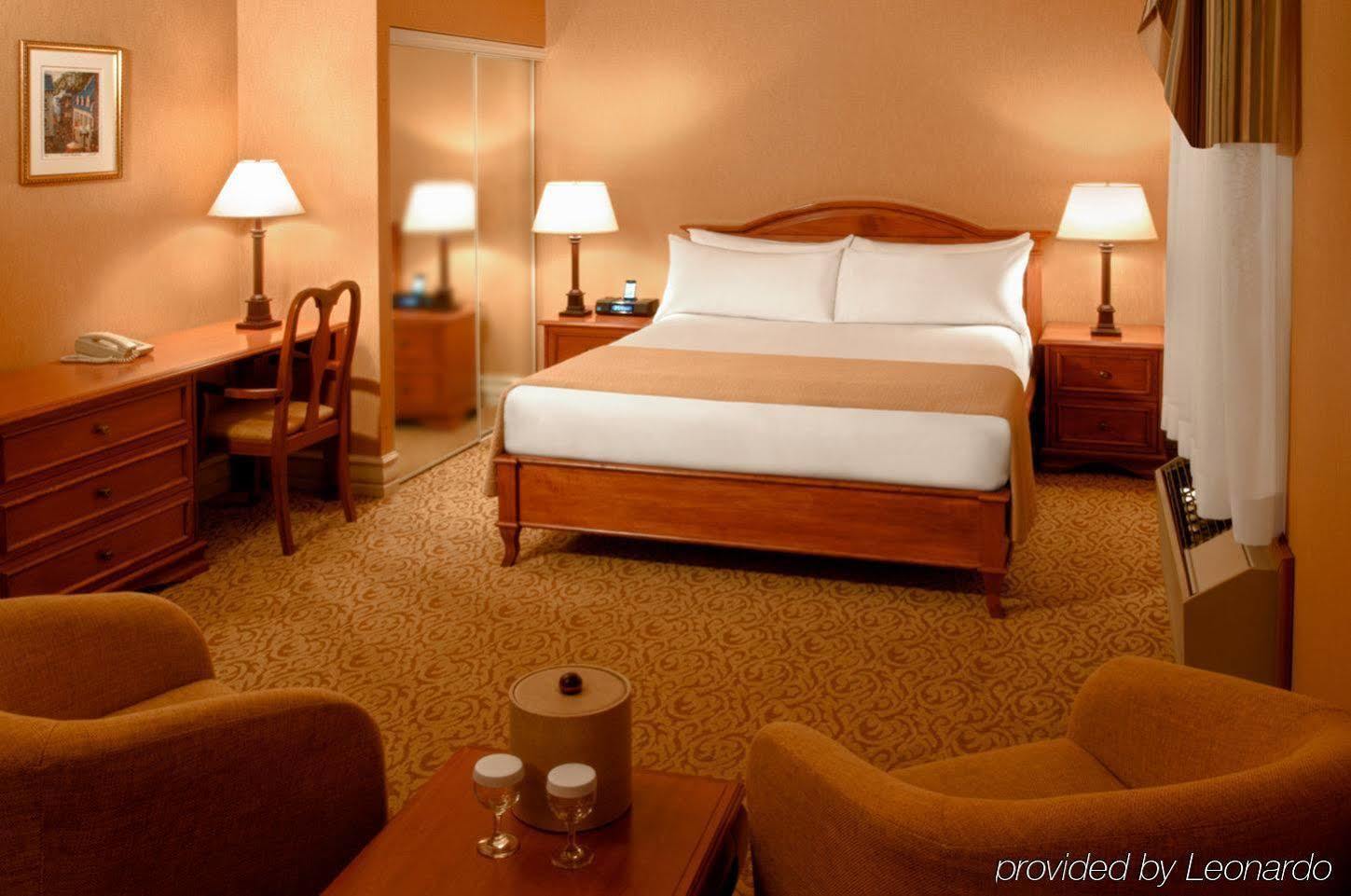 Hotel Manoir Victoria Quebec City