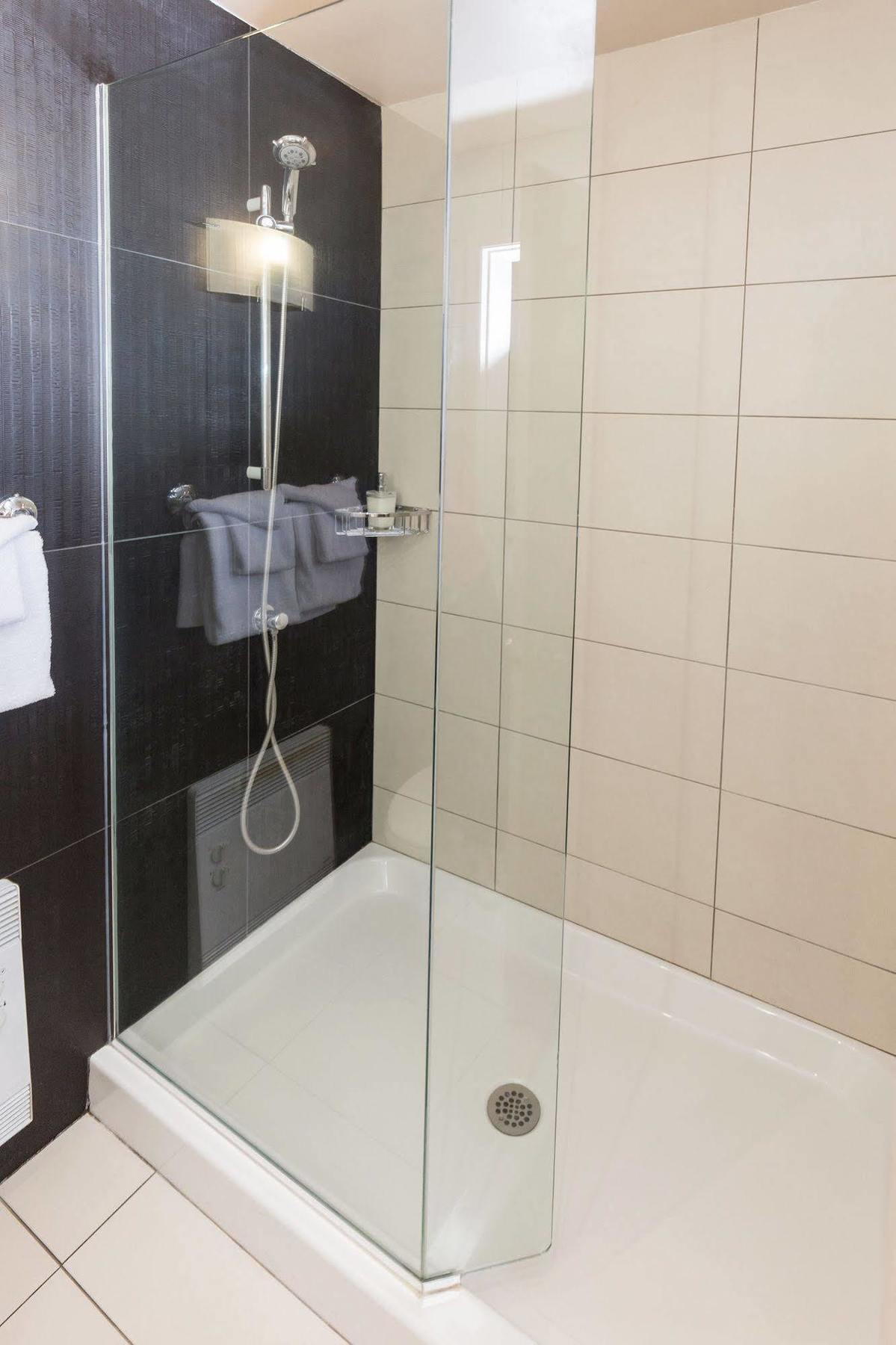Petit - Cafe Krieghoff Hotel 3*