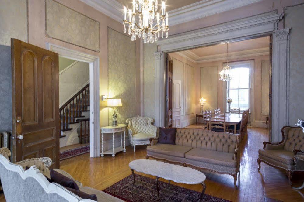 Les Maisons Montcalm *