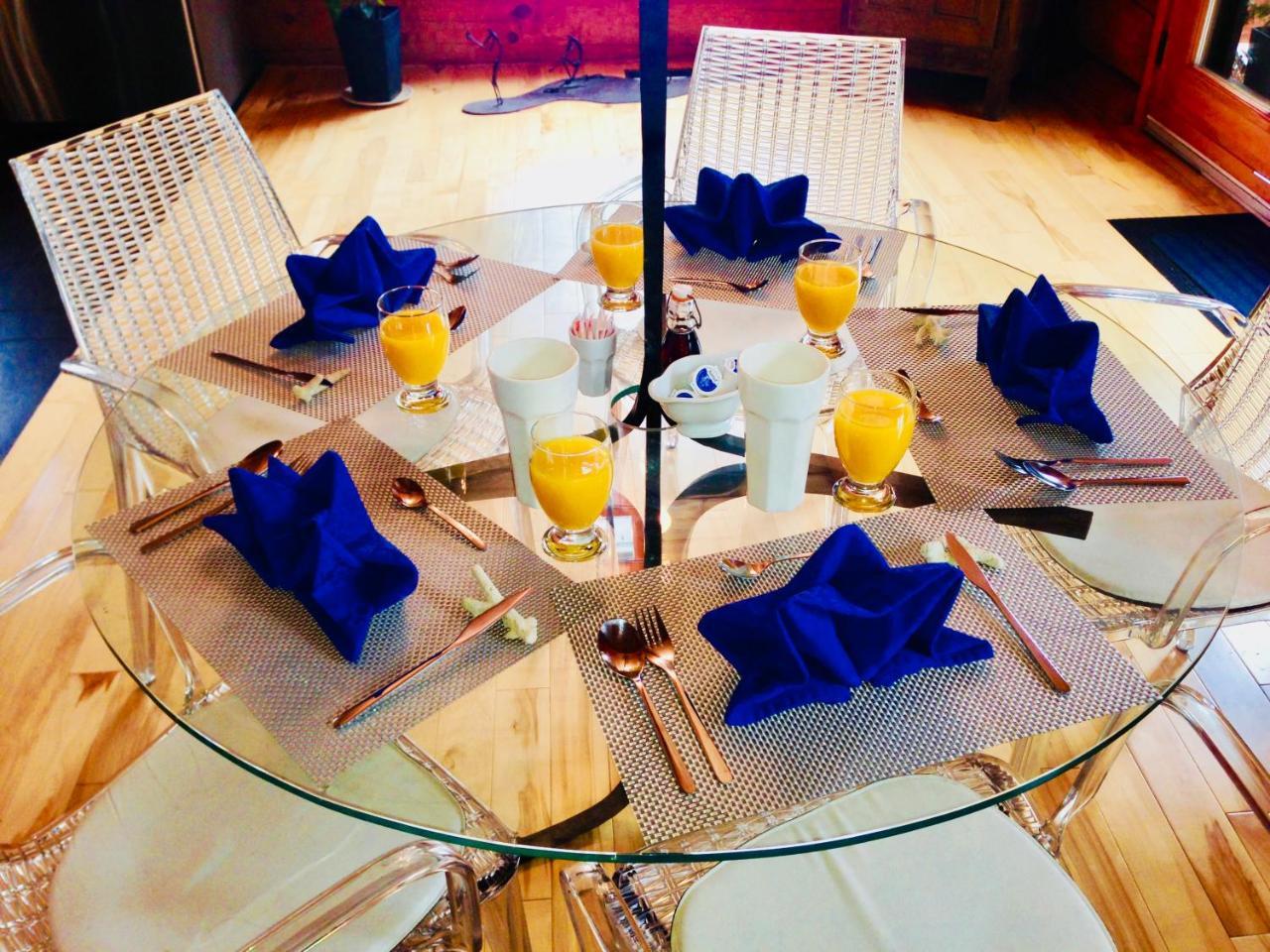Bed & Breakfast Le Domaine Du Lac Saint Charles 4*