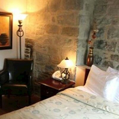Louisbourg Hotel
