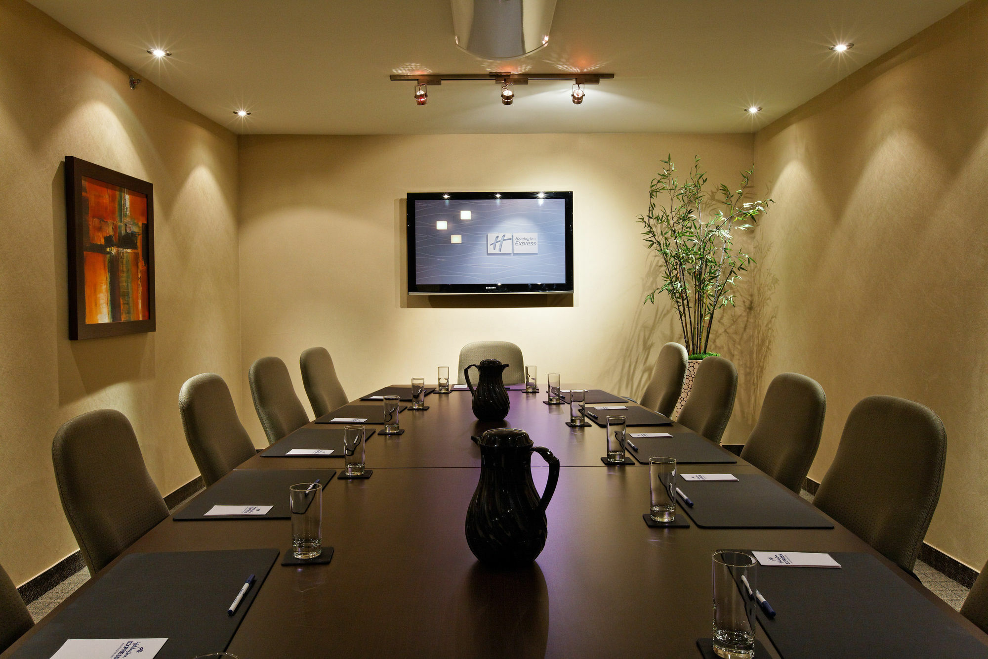 Express City-sainte Foy By Ihg
