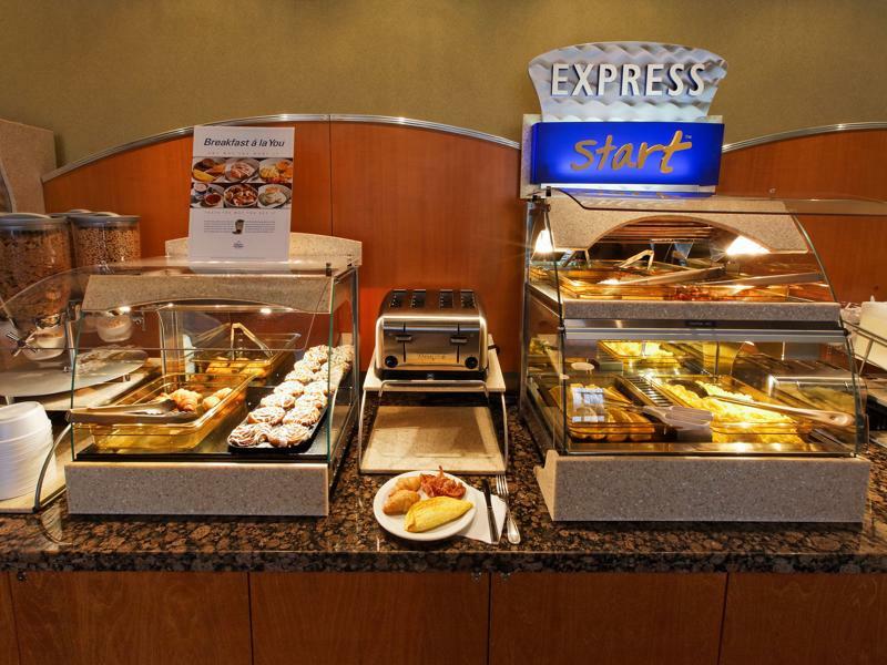 Express City-sainte Foy By Ihg 3*