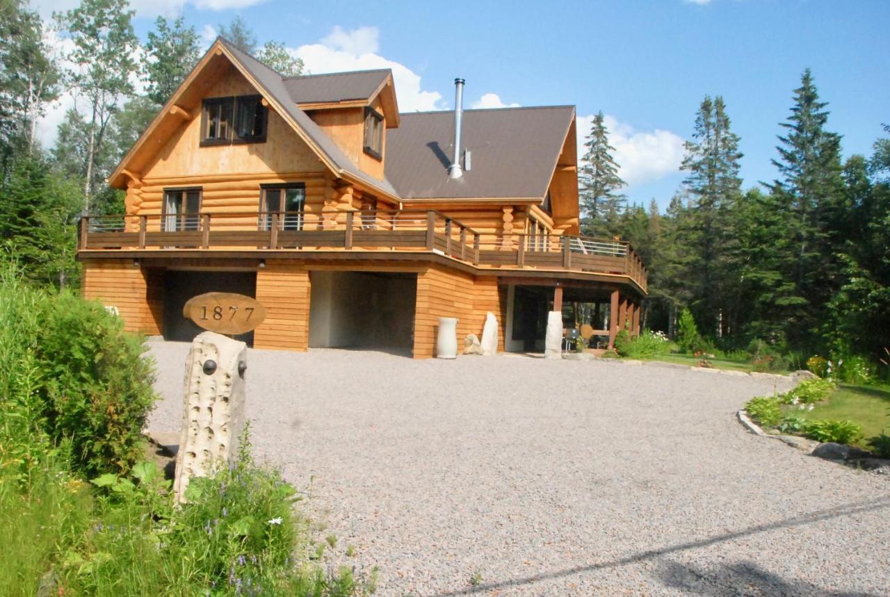 Le Domaine Du Lac Saint Charles 4*