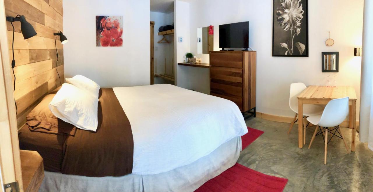 Bed & Breakfast Le Domaine Du Lac Saint Charles 4*