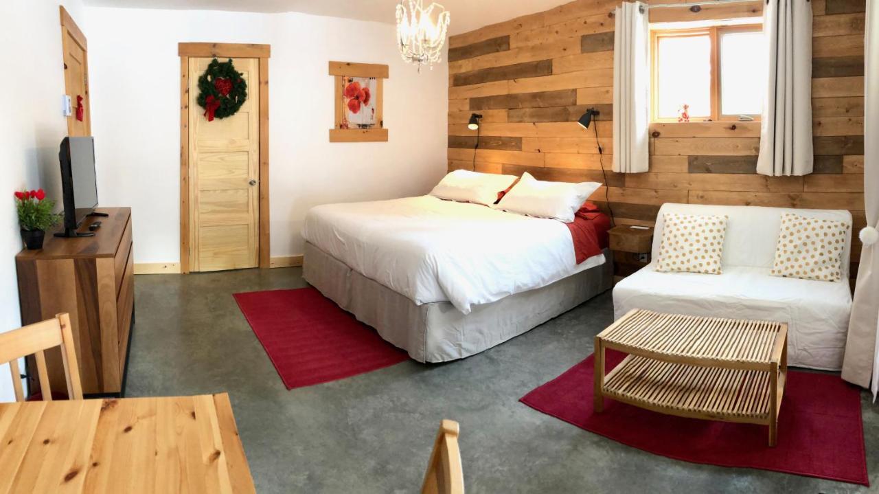 Bed & Breakfast Le Domaine Du Lac Saint Charles 4*