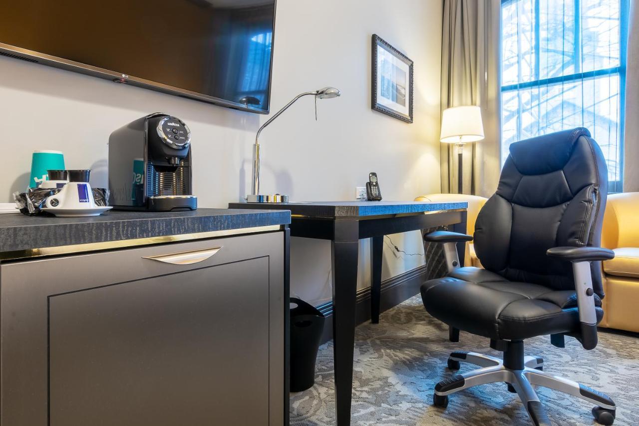 Clarendon Hotel Quebec City